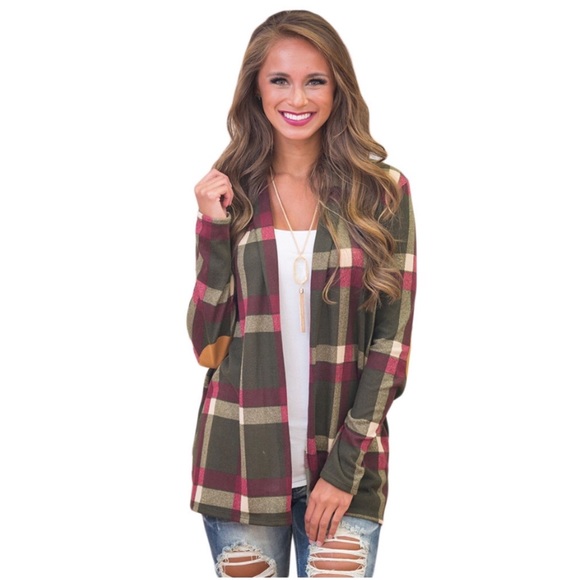 Sweaters - 🎉HP🎉1 LEFT: SM🍃Olive Plaid Elbow Patch Cardigan